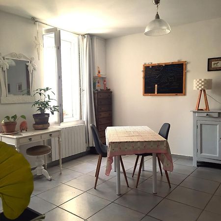 Agreable Appartement T2 Proche Centre Nîmes Esterno foto