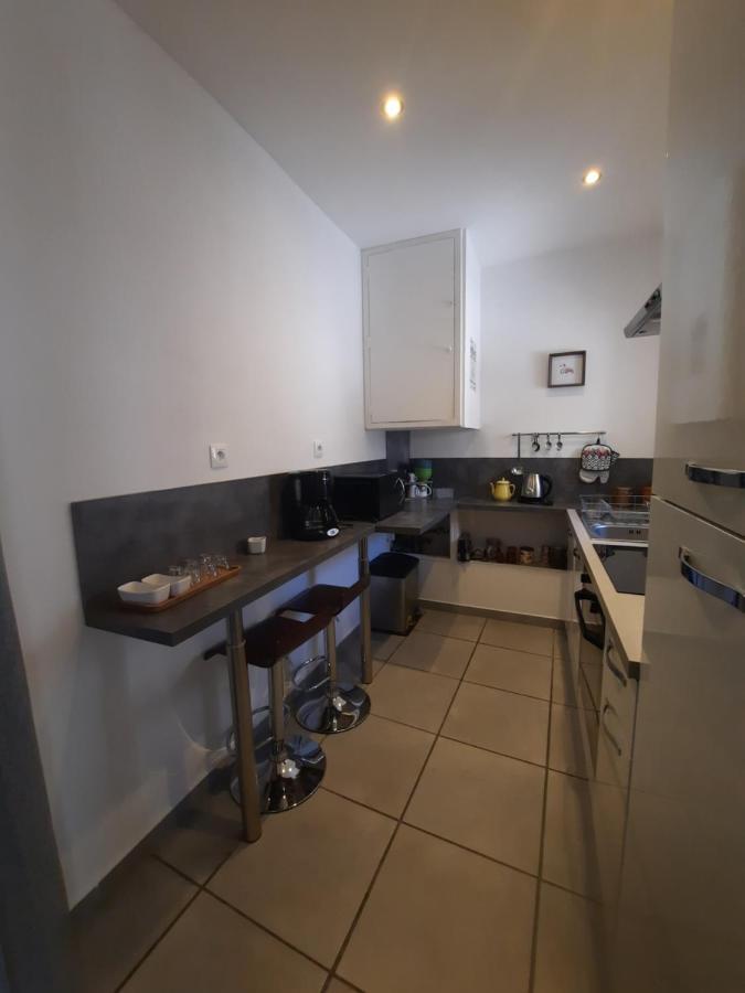 Agreable Appartement T2 Proche Centre Nîmes Esterno foto