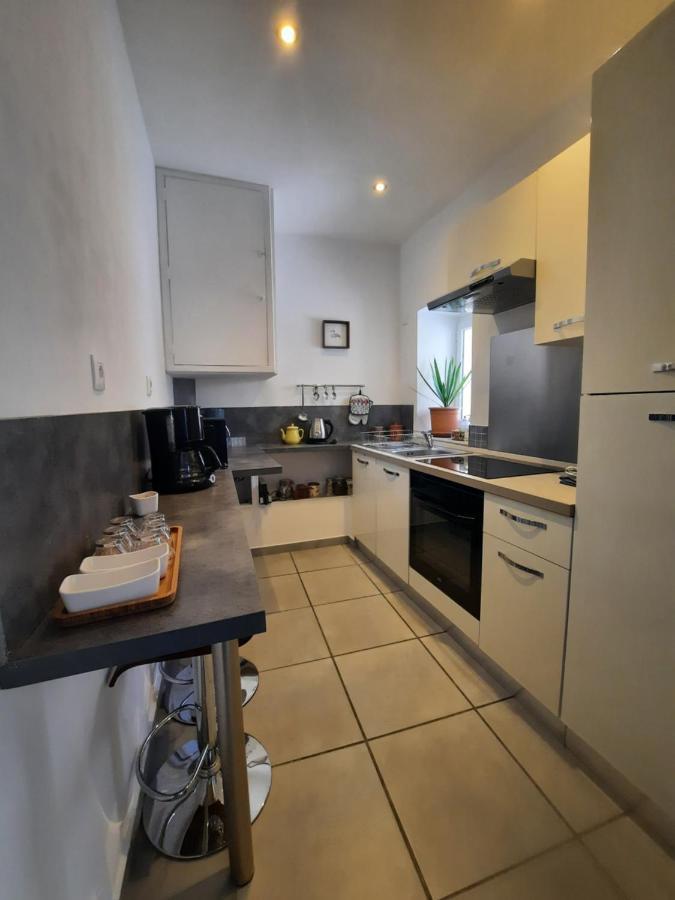 Agreable Appartement T2 Proche Centre Nîmes Esterno foto